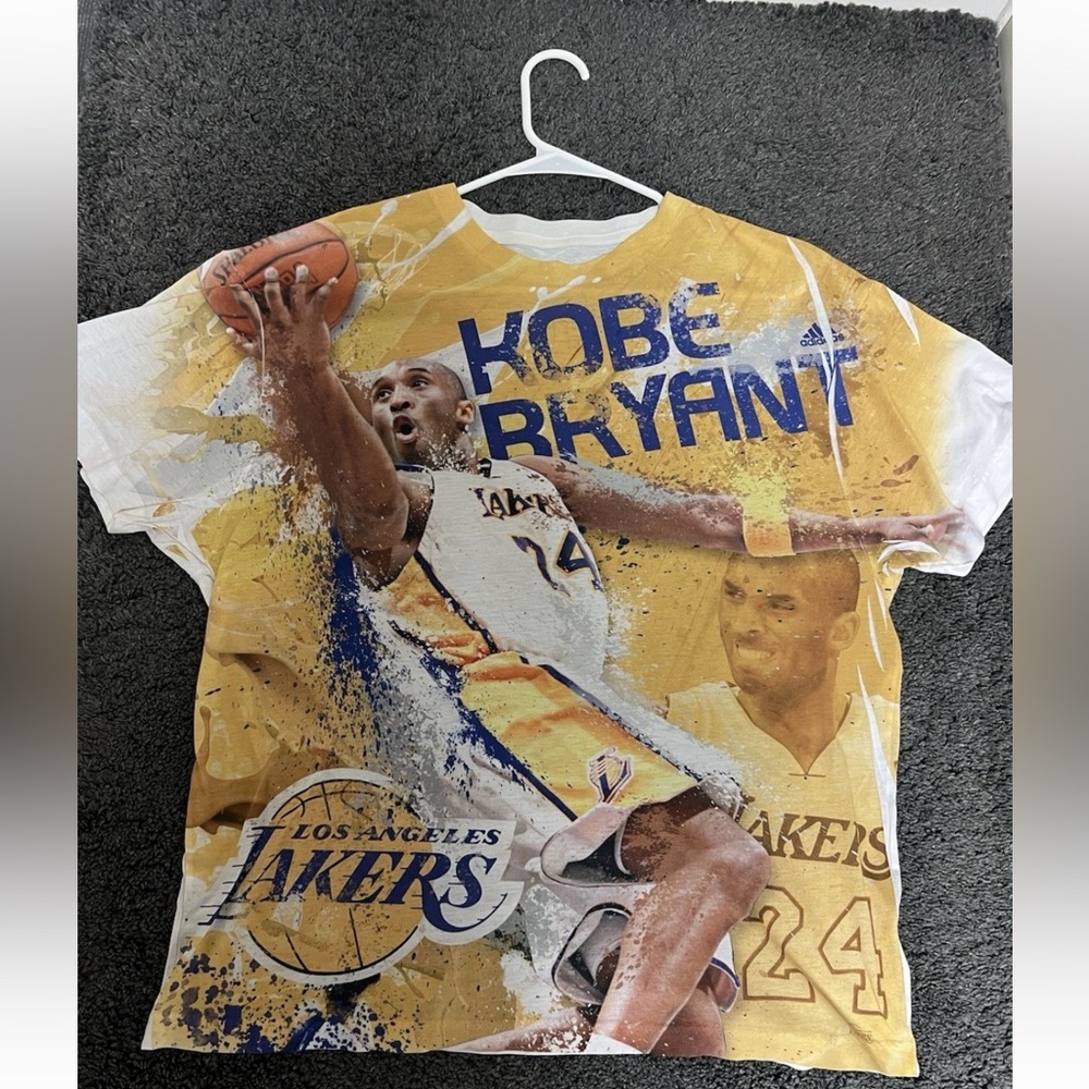 Kobe Bryant White Adidas Shirt Size Xl (Vintage Rare)